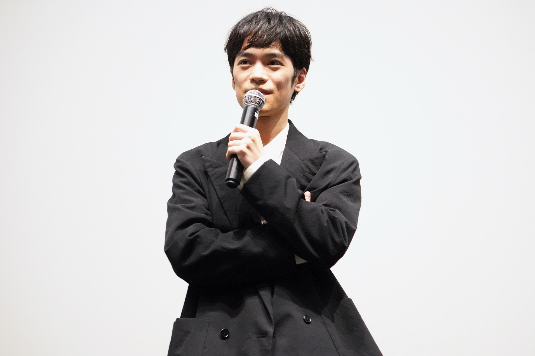 小野賢章